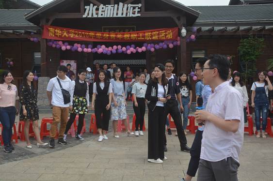 http://gh.usc.edu.cn/images/18/05/15/1edxidgits/1fuq_image001.jpg